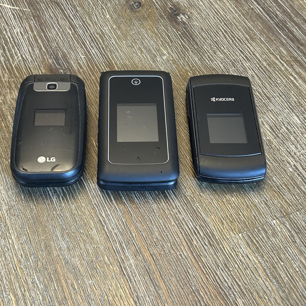 Lot Of Flip Phones Used LG Coolpad For Parts Untested Kyocera Cellphones Phone